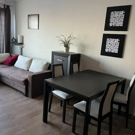 Apartment Kolobrzeg, Morska 5 *